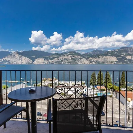 Capri 马尔切西内